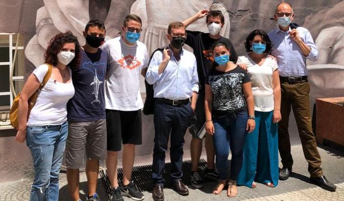 Letta al quartiere Zen a Palermo