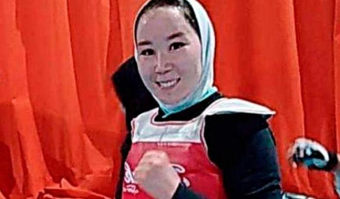 L'atleta paralimpica Zakia Khodadadi è stata tratta in salvo: ad accoglierla l'Australia