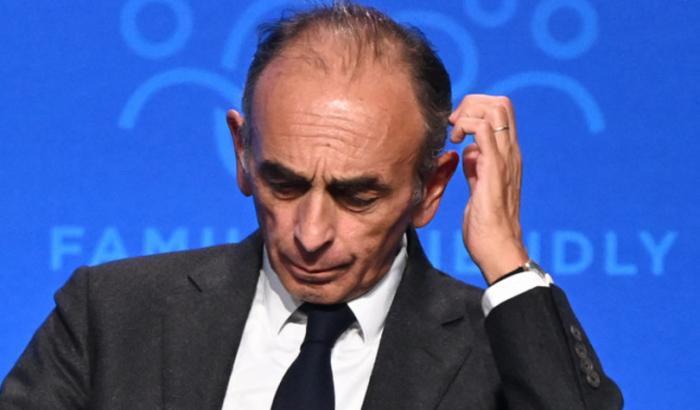 L'estremista Eric Zemmour è favorito nei sondaggi: potrebbe andare al ballottaggio con Macron