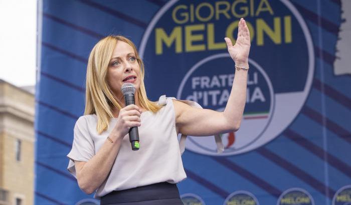 Le cattiveria di Giorgia Meloni: "A Riace una mangiatoia progressista"