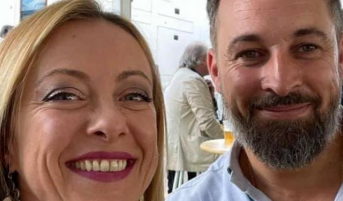 Il Pd incalza Meloni: "Se non sa riconoscere la matrice fascista dell'assalto alla Cgil la spieghiamo noi"