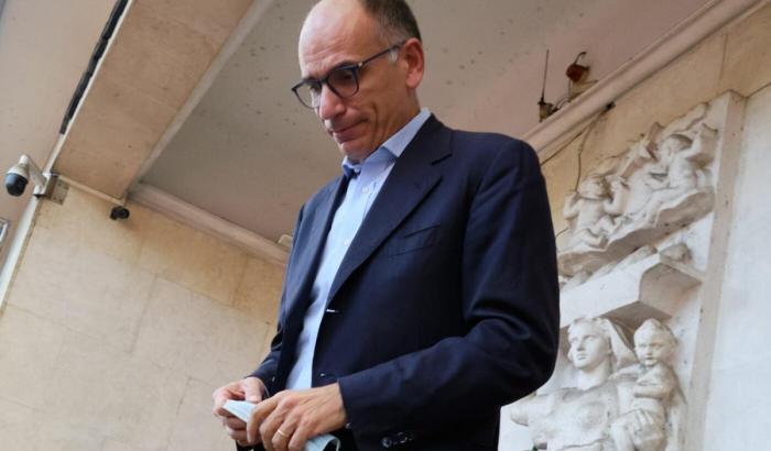 Letta dopo la caduta della Casellati: "Sono ottimista, non so se domani si chiude ma dialogo avviato" Letta dopo la caduta della Casellati: "Sono ottimista, non so se domani si chiude ma dialogo avviato"