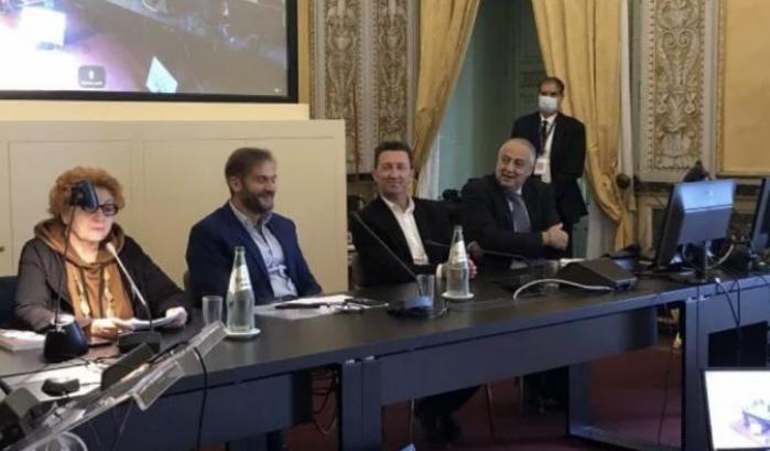 0005D134-convegno-no-vax-alla-regione-sicilia Convegno no-vax alla regione Sicilia