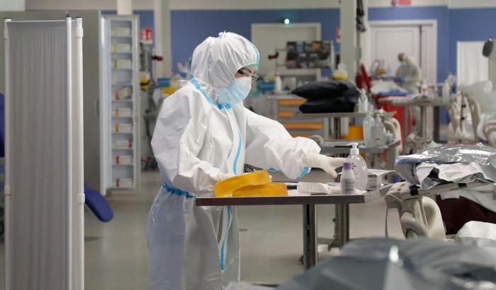 L'Iss: "Il tasso di ricoveri in terapia intensiva per i no-vax diciotto volte più alto dei vaccinati"