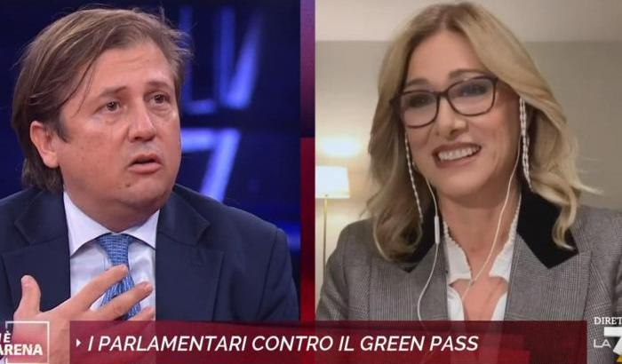 Pierpaolo Sileri e l'eurodeputata no vax Francesca Donato a Non è l'Arena, su La7