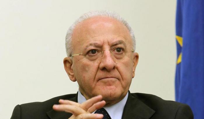 L'ira di Del Luca: "Restrizioni inevitabili anche per la mancanza di senso civico di alcuni" L'ira di Del Luca: "Restrizioni inevitabili anche per la mancanza di senso civico di alcuni"