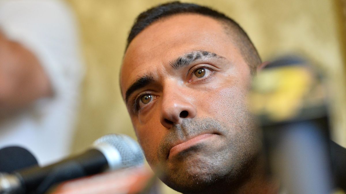 Estorsione con metodo mafioso: l'ex calciatore Miccoli condannato a tre anni Estorsione con metodo mafioso: l'ex calciatore Miccoli condannato a tre anni
