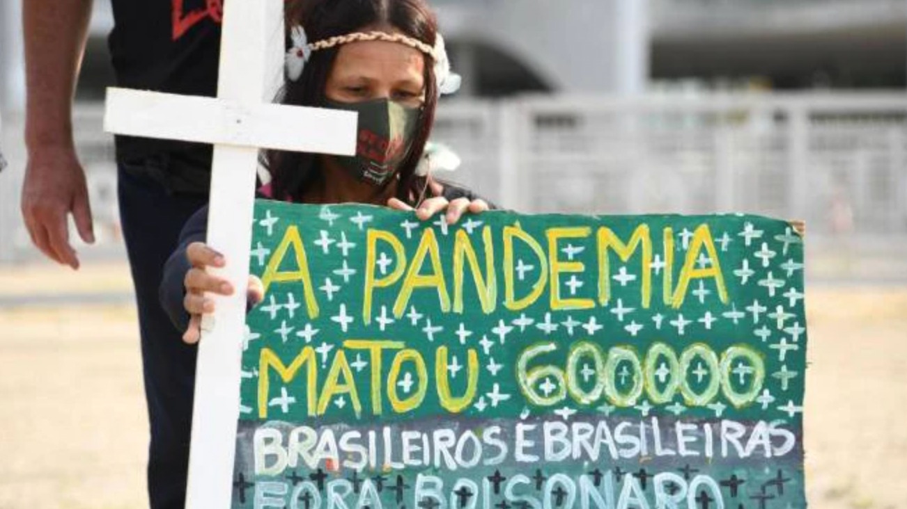 Il Covid dilaga e in Brasile il carnevale è sempre più a rischio