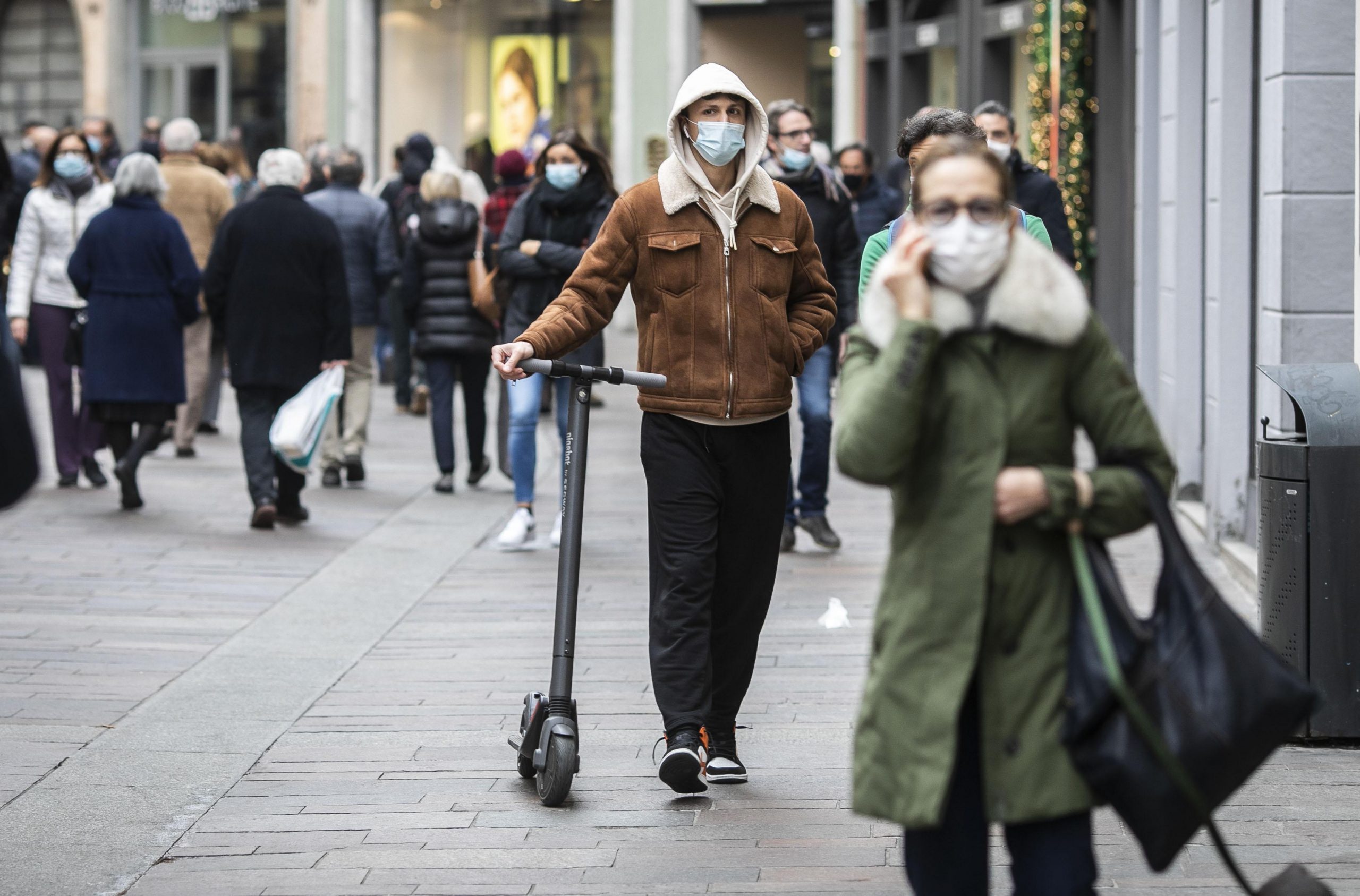 L'allarme dell'Oms: "L'Europa rischia 2,2 milioni di morti entro marzo" L'allarme dell'Oms: "L'Europa rischia 2,2 milioni di morti entro marzo"
