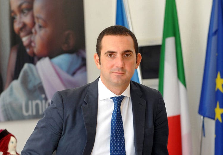 Spadafora attacca Conte: "Le sue scelte disorientano, M5s rischia di andare sotto al 10%" Spadafora attacca Conte: "Le sue scelte disorientano, M5s rischia di andare sotto al 10%"