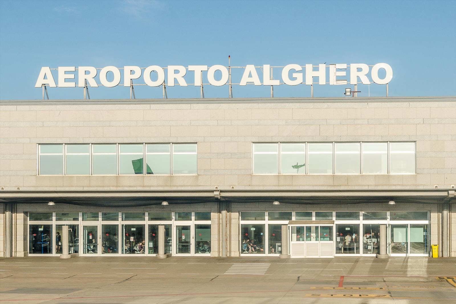 4870fd38655be33f2d17d5d23427e374 Paura in Sardegna: un passeggero al rientro dall'Africa è risultato positivo. Si teme si tratti di variante Omicron