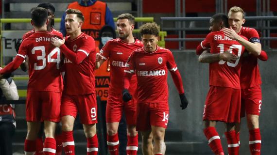 Il Covid fa paura: in Belgio torna il campionato ma a porte chiuse Il Covid fa paura: in Belgio torna il campionato ma a porte chiuse