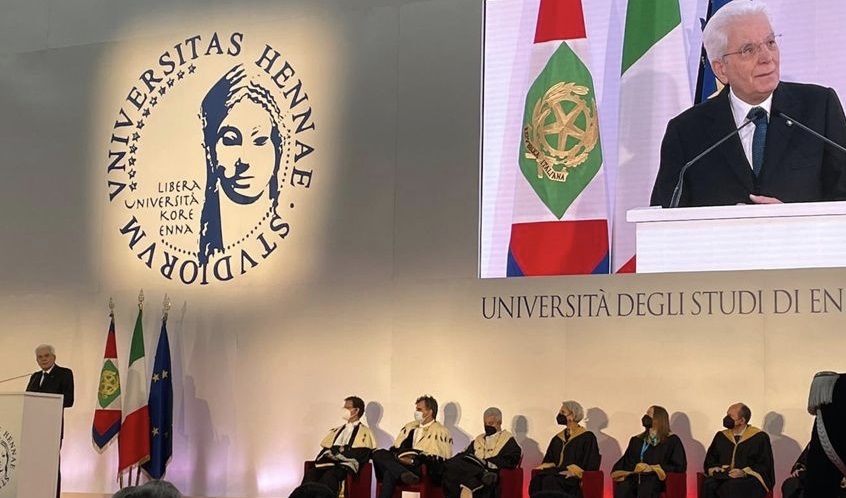 WhatsApp-Image-2021-12-10-at-12.37.19 Mattarella si rivolge ai No vax: "Il mondo sarebbe in ginocchio senza la scienza"