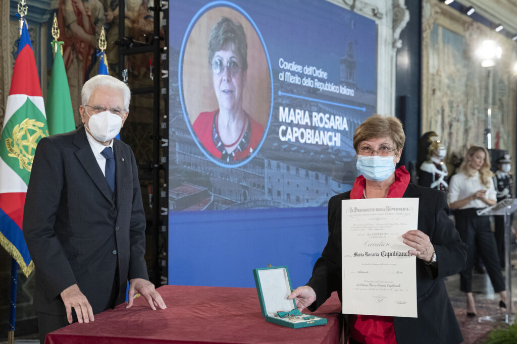 Parla la prima dottoressa immunizzata allo Spallanzani, un anno dopo la più grande campagna vaccinale della storia