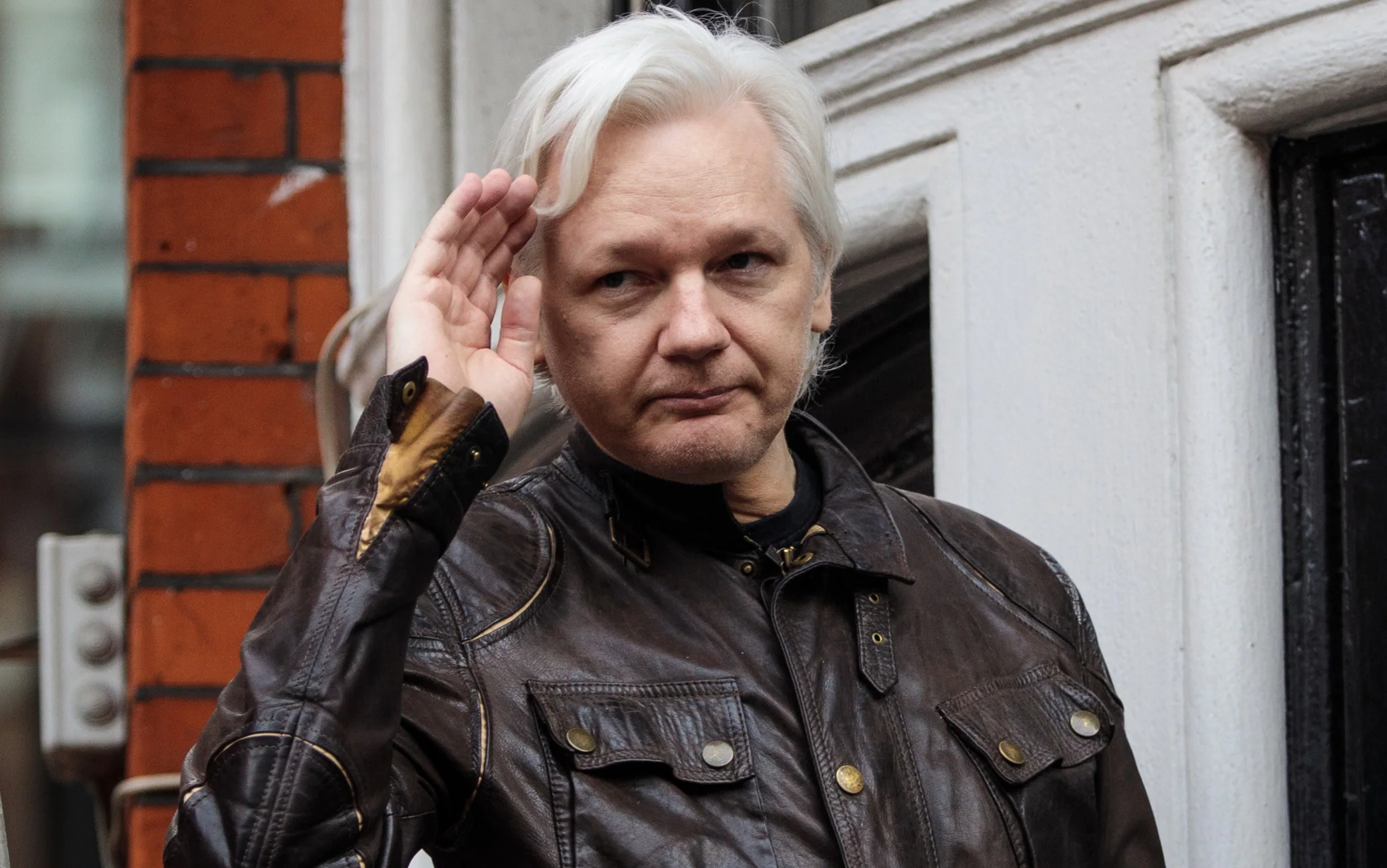 Julian Assange è cittadino onorario di Roma: ma servono sforzi ulteriori per opporsi alla sua estradizione