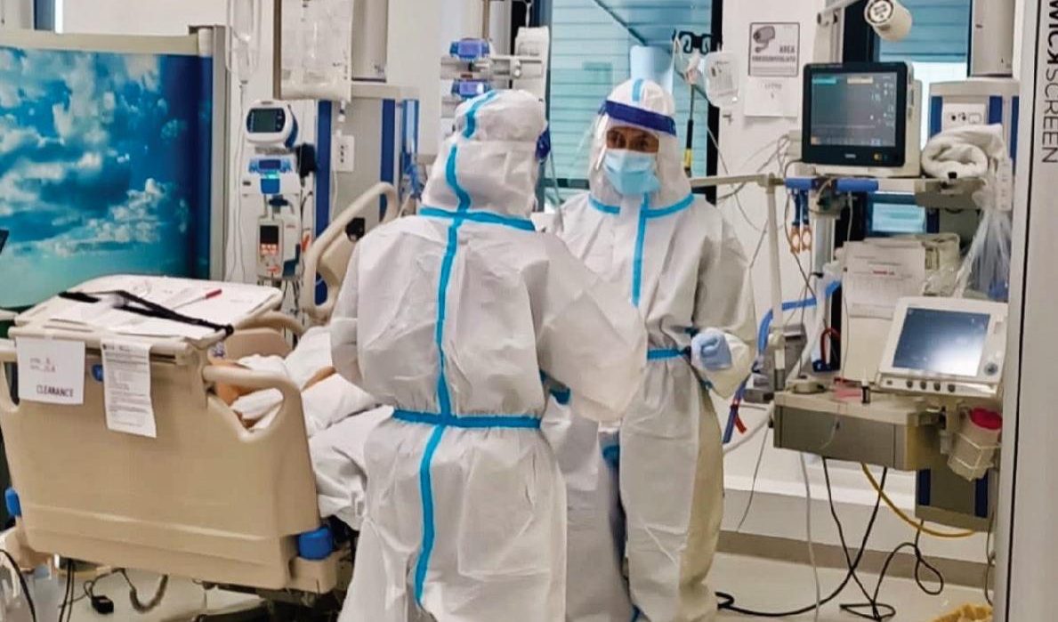 Covid, altri 287 decessi e aumentano ancora ricoveri e terapie intensive