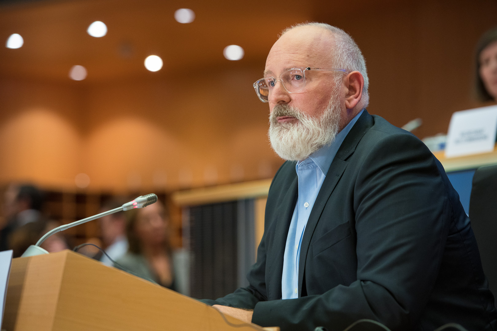 Timmermans esulta dall'Olanda: "L'estrema destra si può battere, i progressisti sono l'alternativa"