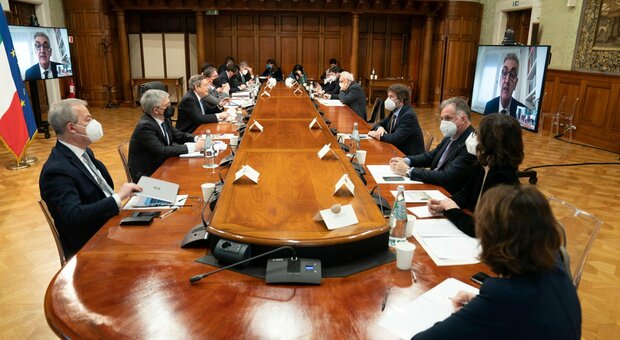 Si va verso l'obbligo di vaccino per gli over 50: Pd, Fi e Iv favorevoli mentre Lega e M5s...