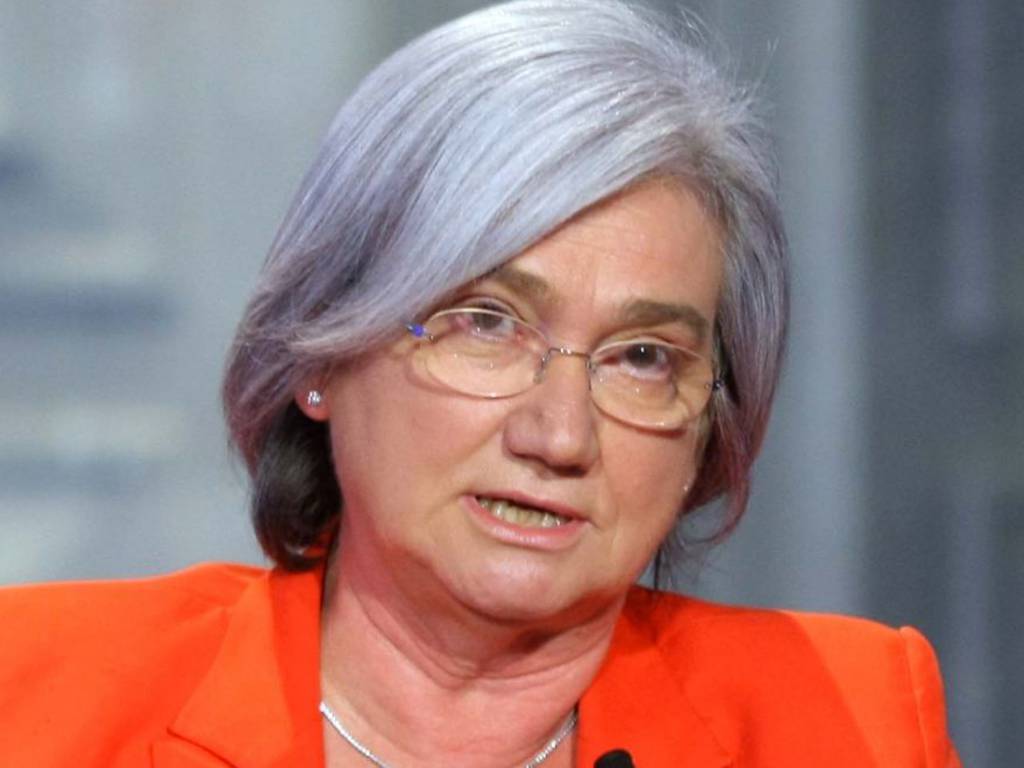 Sarebbe bello che Rosy Bindi diventasse la prima Presidente della Repubblica: una raccolta firme lo chiede a gran voce