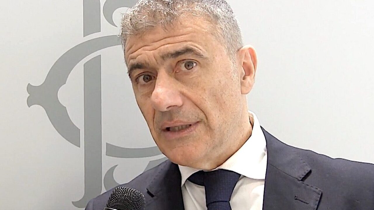 Pecoraro Scanio: "Per l’Onu l’umanità è a rischio estinzione. Far finta di niente è criminale" Pecoraro Scanio: "Per l’Onu l’umanità è a rischio estinzione. Far finta di niente è criminale"