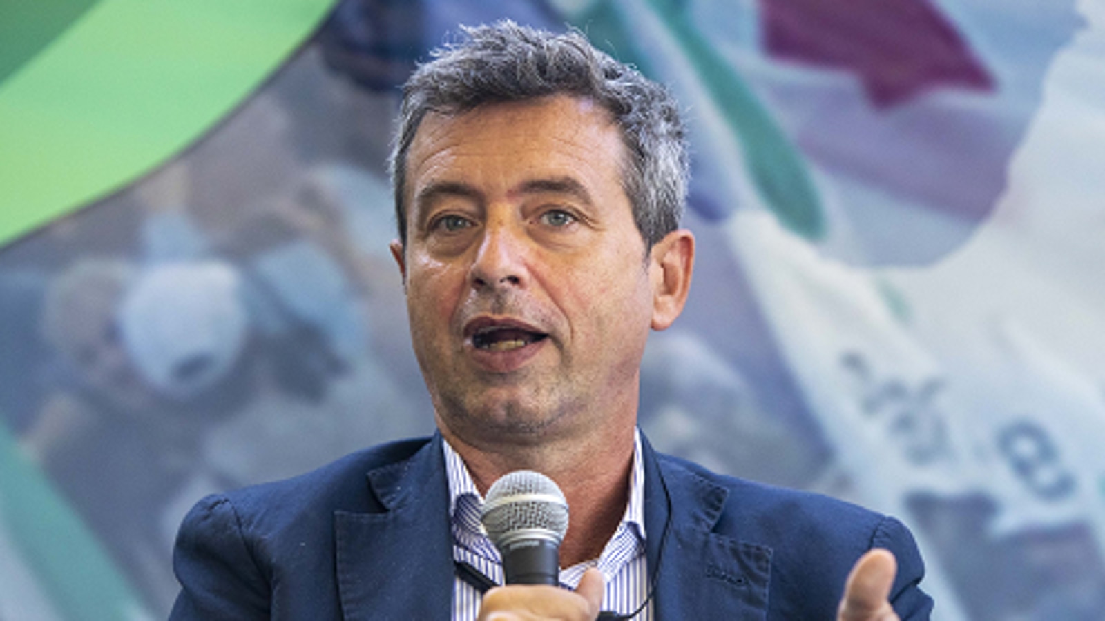 Orlando: "Il Pd deve sfidare il governo sulle politiche industriali e l'equità sociale"