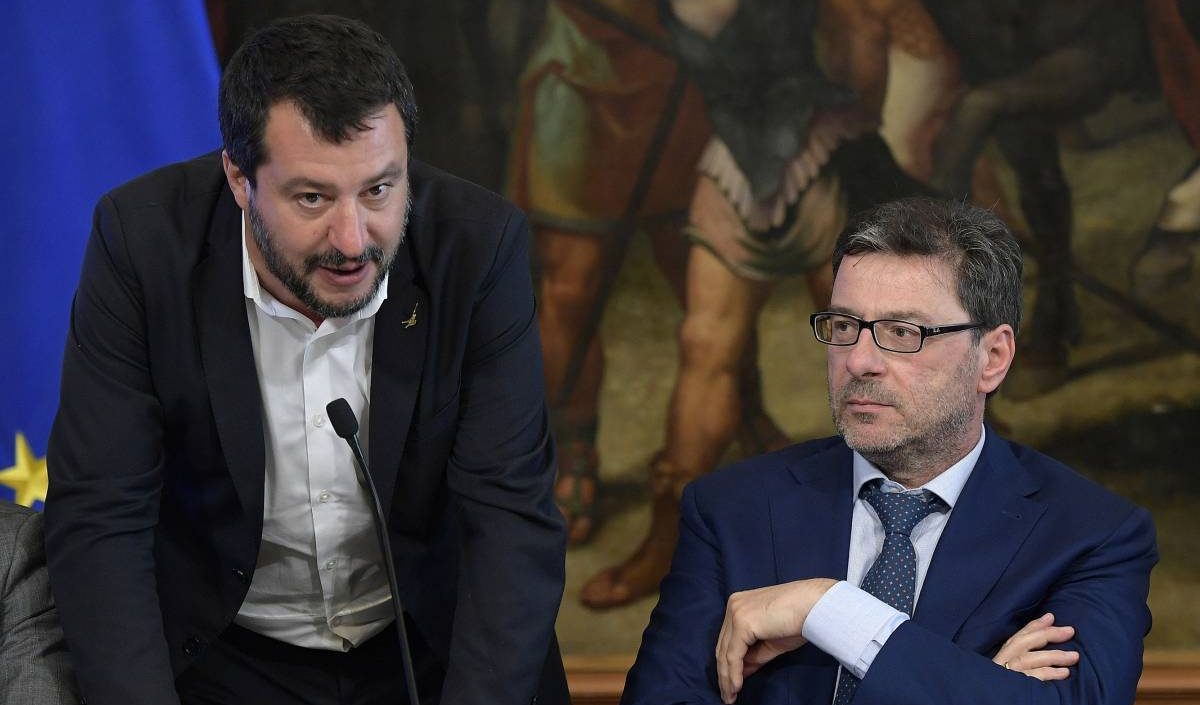 La Lega inizia la campagna elettorale: non vota le norme anti-covid sulla scuola: "Discriminazione" La Lega inizia la campagna elettorale: non vota le norme anti-covid sulla scuola: "Discriminazione"
