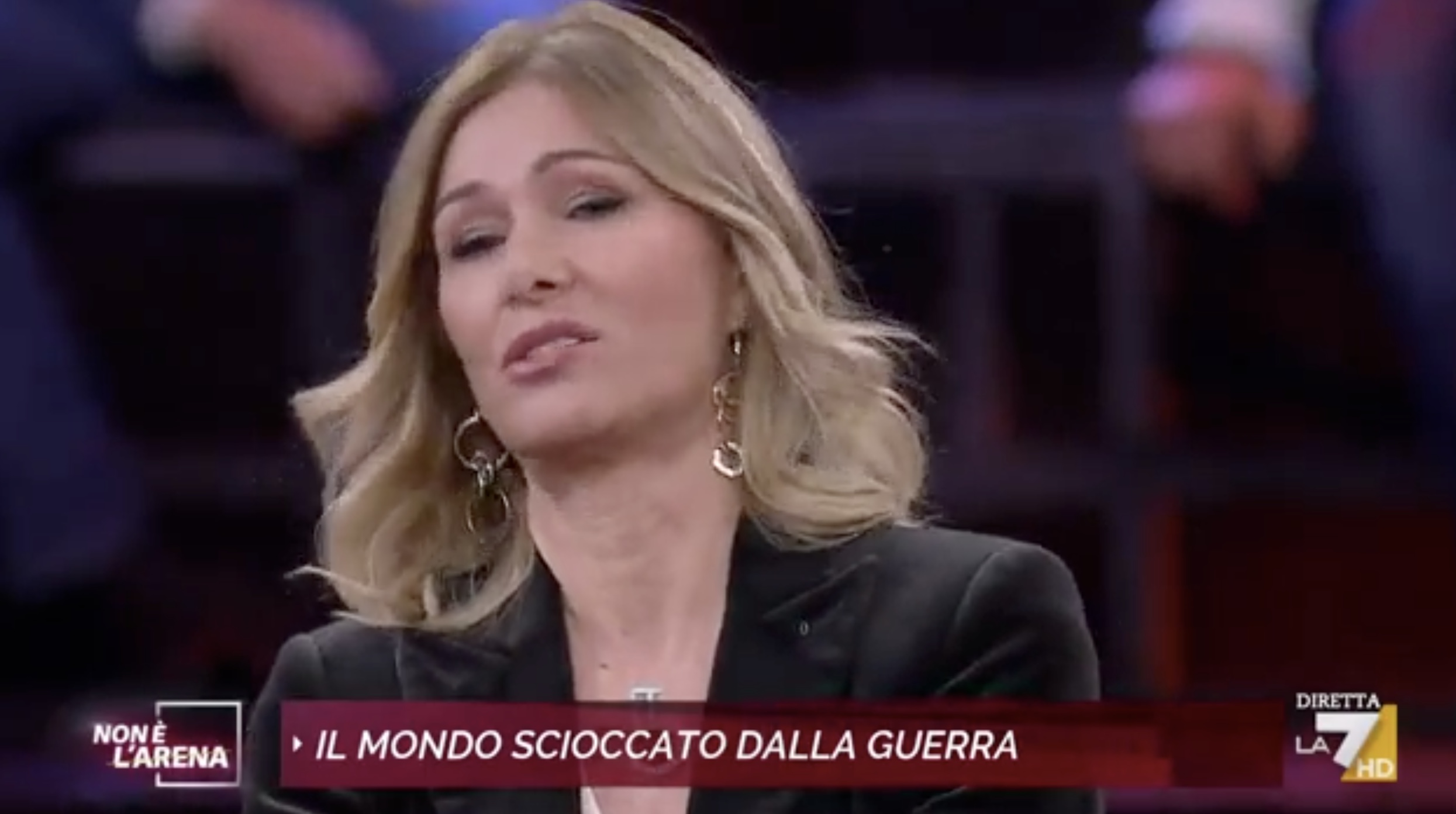 Francesca-Donato-non-è-larena ‘Non è L’Arena’, Donato: “I manifestanti arrestati in Russia come Puzzer, anche lui portato via’. La reazione di Giletti