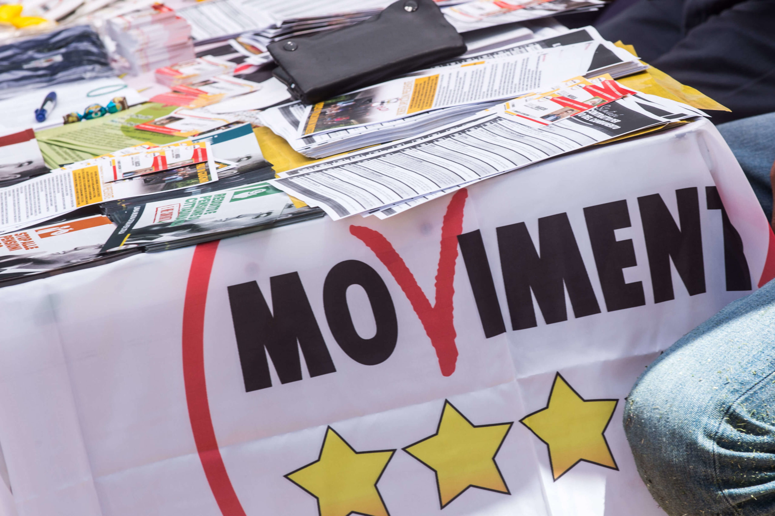 M5s, in 50mila hanno partecipato alle parlamentarie: approvato il "listino Conte" M5s, in 50mila hanno partecipato alle parlamentarie: approvato il "listino Conte"