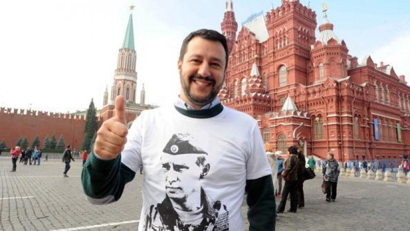 E anche oggi Salvini non ha condannato Putin: mica è Carola Rackete che salvava vite E anche oggi Salvini non ha condannato Putin: mica è Carola Rackete che salvava vite
