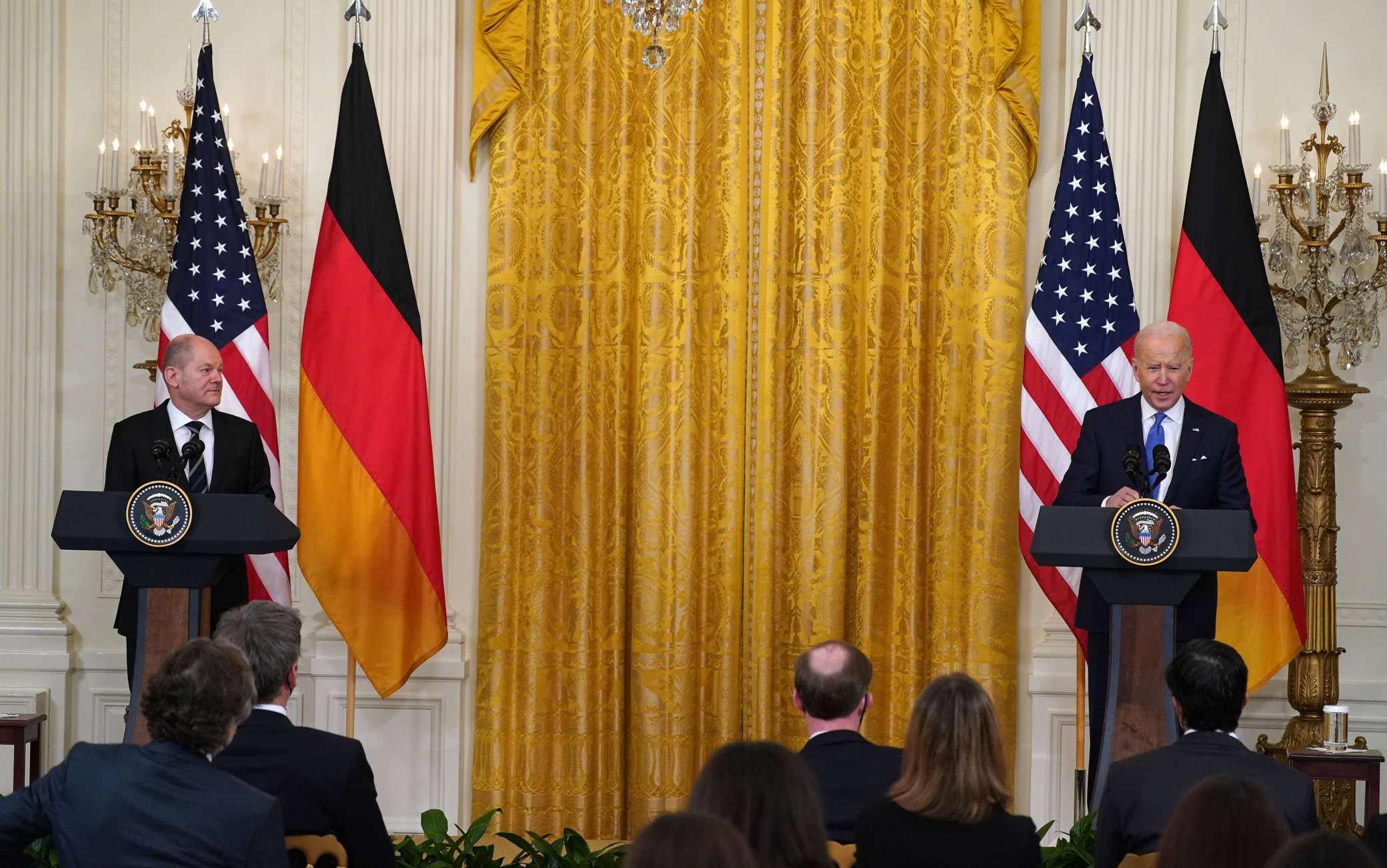 L'avvertimento di Biden: "Tutta la Nato è pronta a reagire in caso la Russia dovesse invadere l'Ucraina"