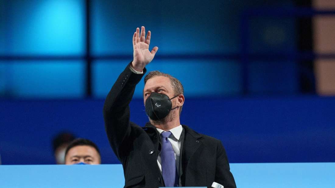 Paralimpiadi invernali: la tv cinese censura il discorso del presidente del Comitato Parsons che parlava di pace Paralimpiadi invernali: la tv cinese censura il discorso del presidente del Comitato Parsons che parlava di pace