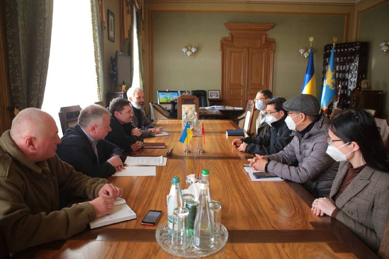 Leopoli, la Cina: "Pechino non attaccherà mai l'Ucraina" Leopoli, la Cina: "Pechino non attaccherà mai l'Ucraina"