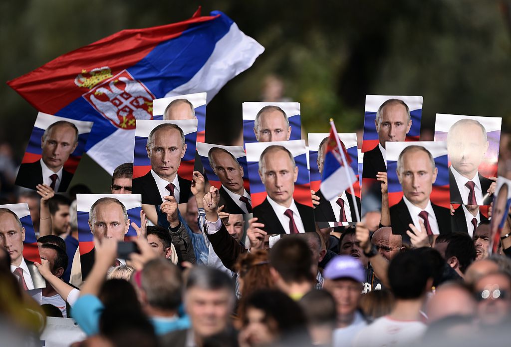 La Serbia non vuole rompere con Putin: niente sanzioni alla Russia La Serbia non vuole rompere con Putin: niente sanzioni alla Russia