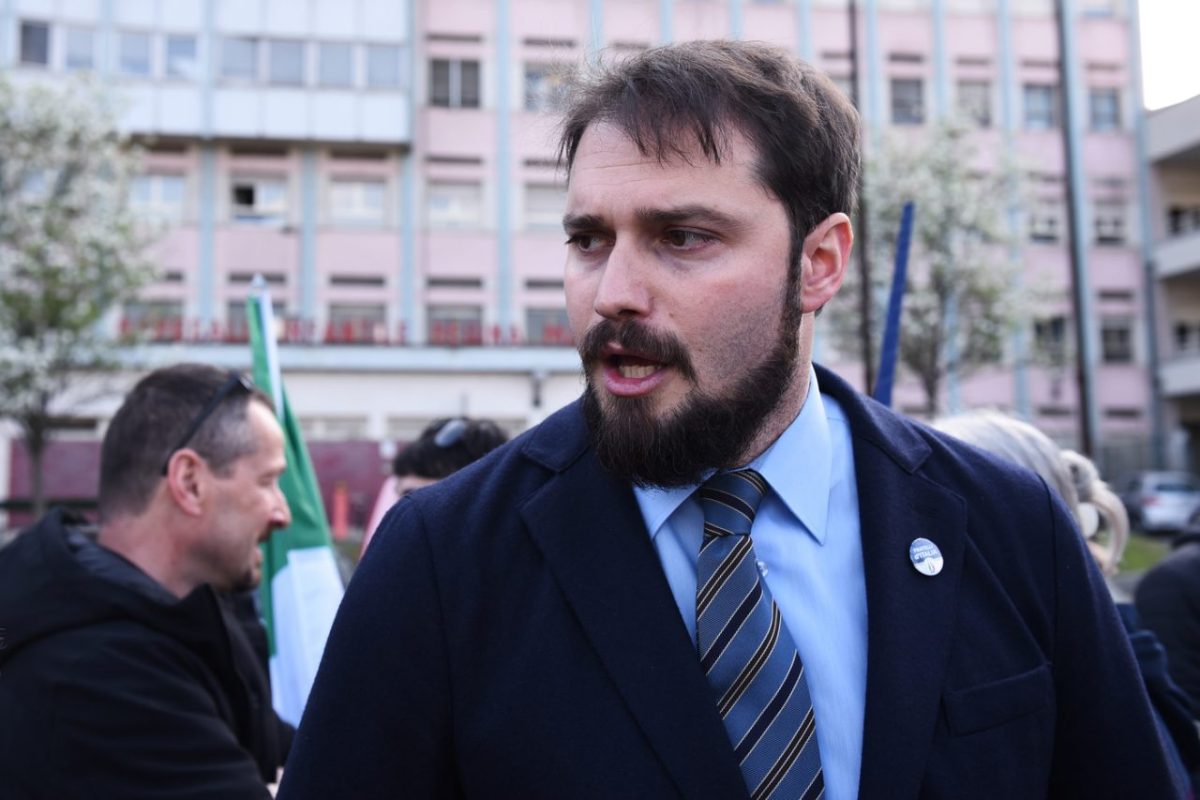 Maurizio-Marrone Maurizio Marrone (FdI), il fan di Putin e 'ambasciatore' nel Donbass promosso nella giunta piemontese