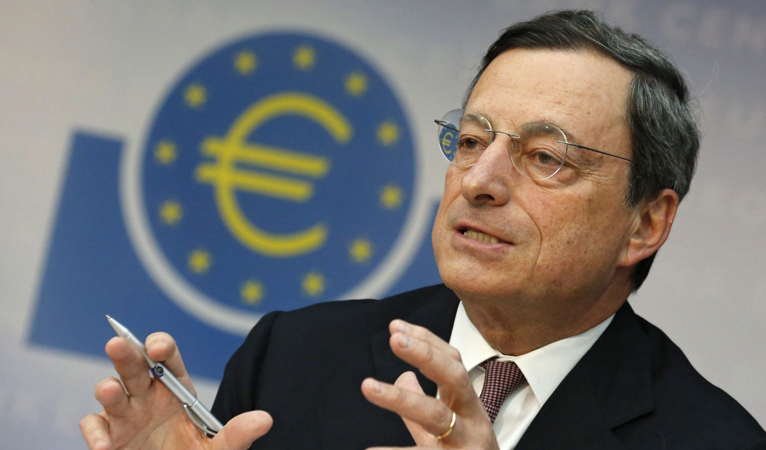 Ucraina, Draghi: "La Ue sta agendo compatta sull'emergenza umanitaria. Quasi 24 mila profughi in Italia" Ucraina, Draghi: "La Ue sta agendo compatta sull'emergenza umanitaria. Quasi 24 mila profughi in Italia"