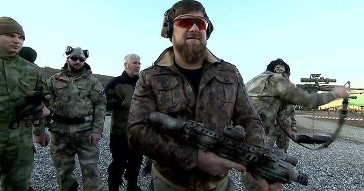 Kadyrov censurato: sui media russi il leader ceceno può essere citato solo su autorizzazione dall'alto Kadyrov censurato: sui media russi il leader ceceno può essere citato solo su autorizzazione dall'alto