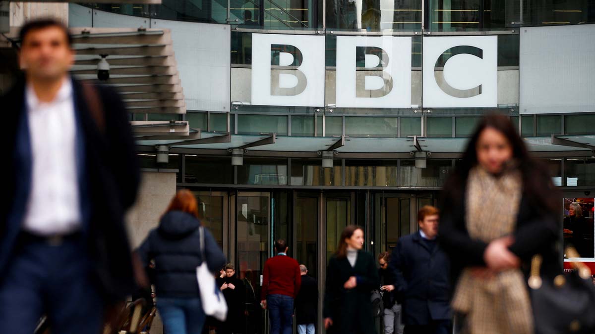 Russia, oscurato il sito della Bbc: "Diffonde notizie false sulla guerra in Ucraina"