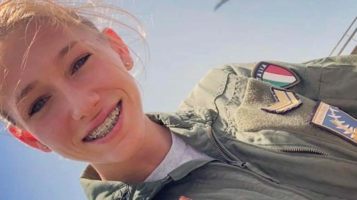 giulia-schiff Giulia Schiff, espulsa dall'Aeronautica militare ora è in Ucraina volontaria nel battaglione internazionale di Kiev