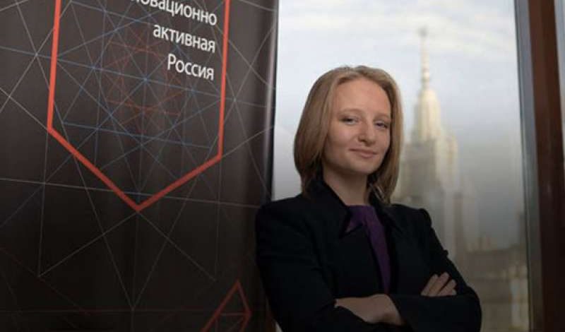 Francia, attivisti irrompono nella villa della figlia di Putin, e invitano i profughi ucraini