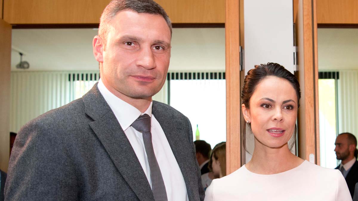 Ucraina, la moglie del sindaco Klitscko scrive ai militari: "Sono orgogliosa del vostro coraggio"