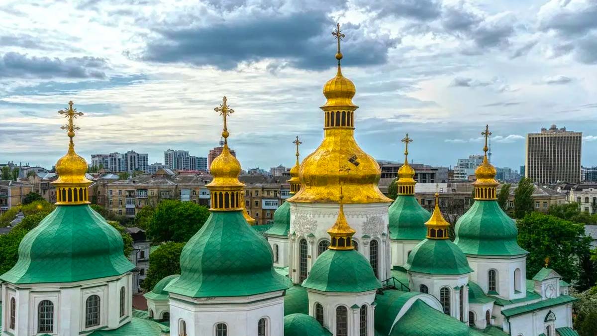 santa-sofia-kiev Le sette meraviglie dell'Ucraina minacciate dalla guerra e tutelate dall'Unesco