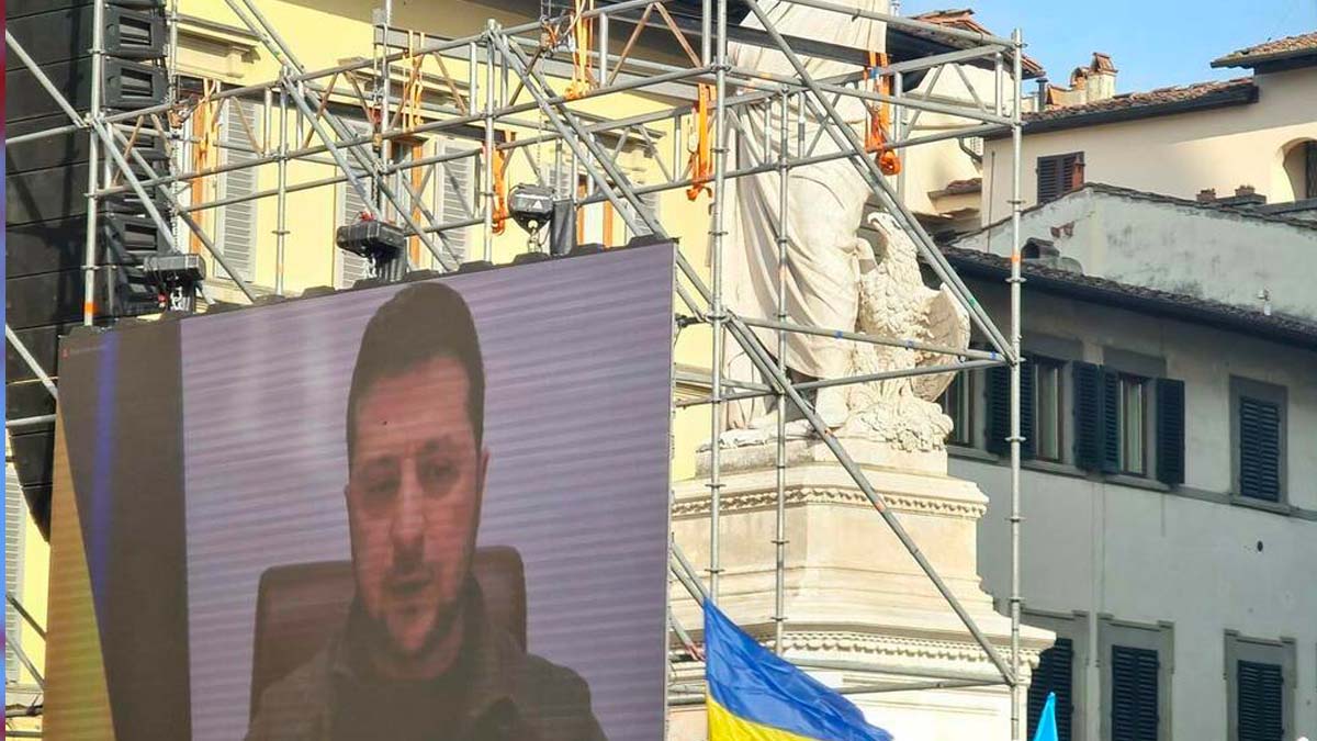 Armi "offensive" all'Ucraina, gli smemorati della "red line"