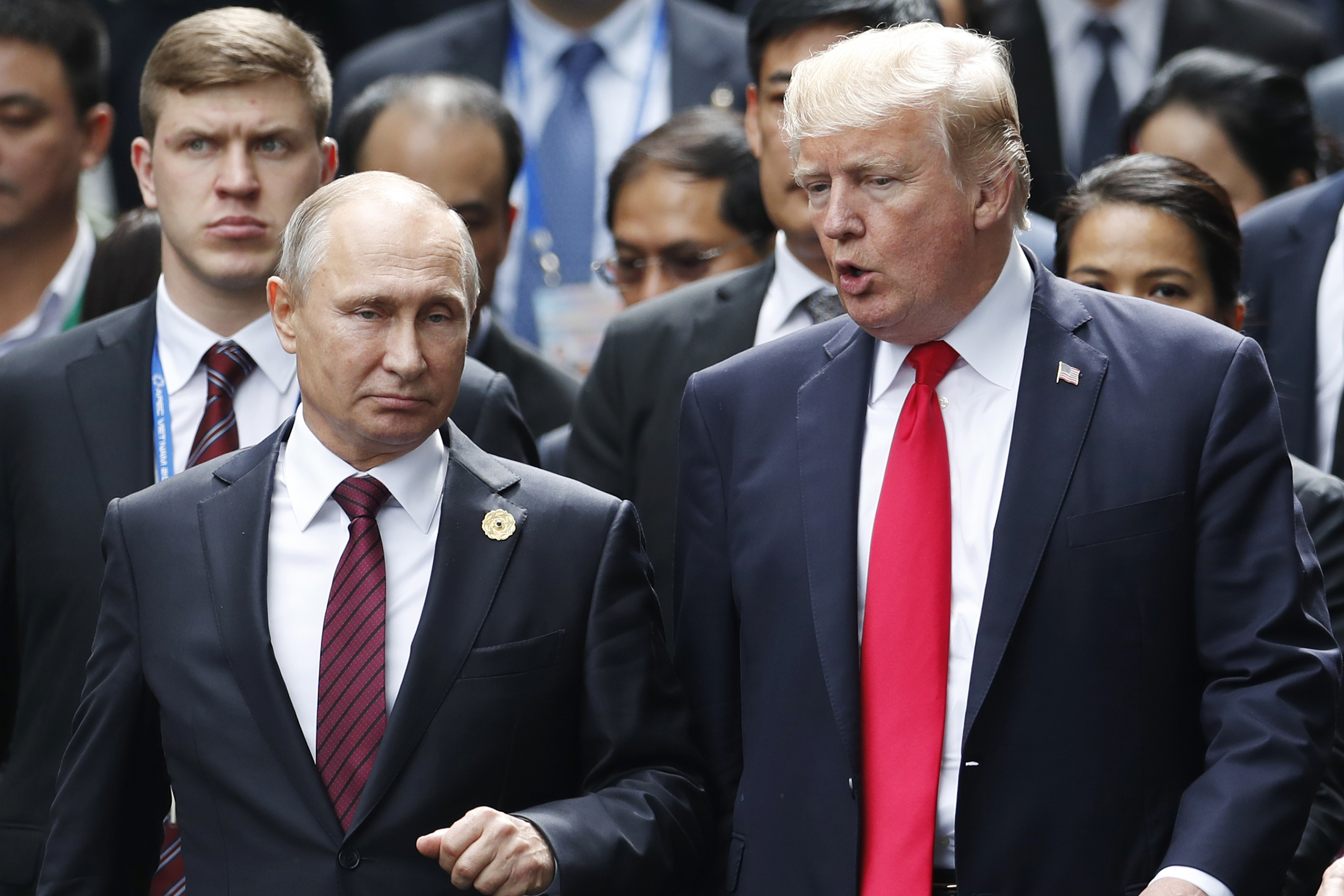 Mosca solidarizza con Donald Trump: "Gli Usa lo condannano per eliminare un avversario politico"