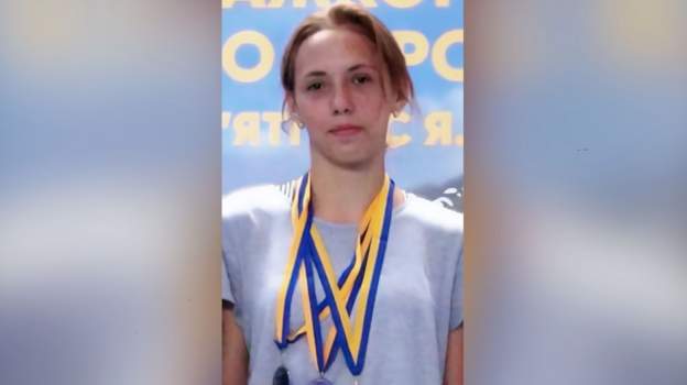 Mariupol, sotto le bombe russe muore la campionessa ucraina di sollevamento pesi: aveva 14 anni Mariupol, sotto le bombe russe muore la campionessa ucraina di sollevamento pesi: aveva 14 anni