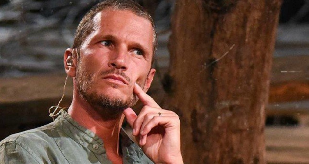 Isola dei Famosi, i retroscena di Alvin: "Con l'uragano molta paura, siamo scappati in elicottero"