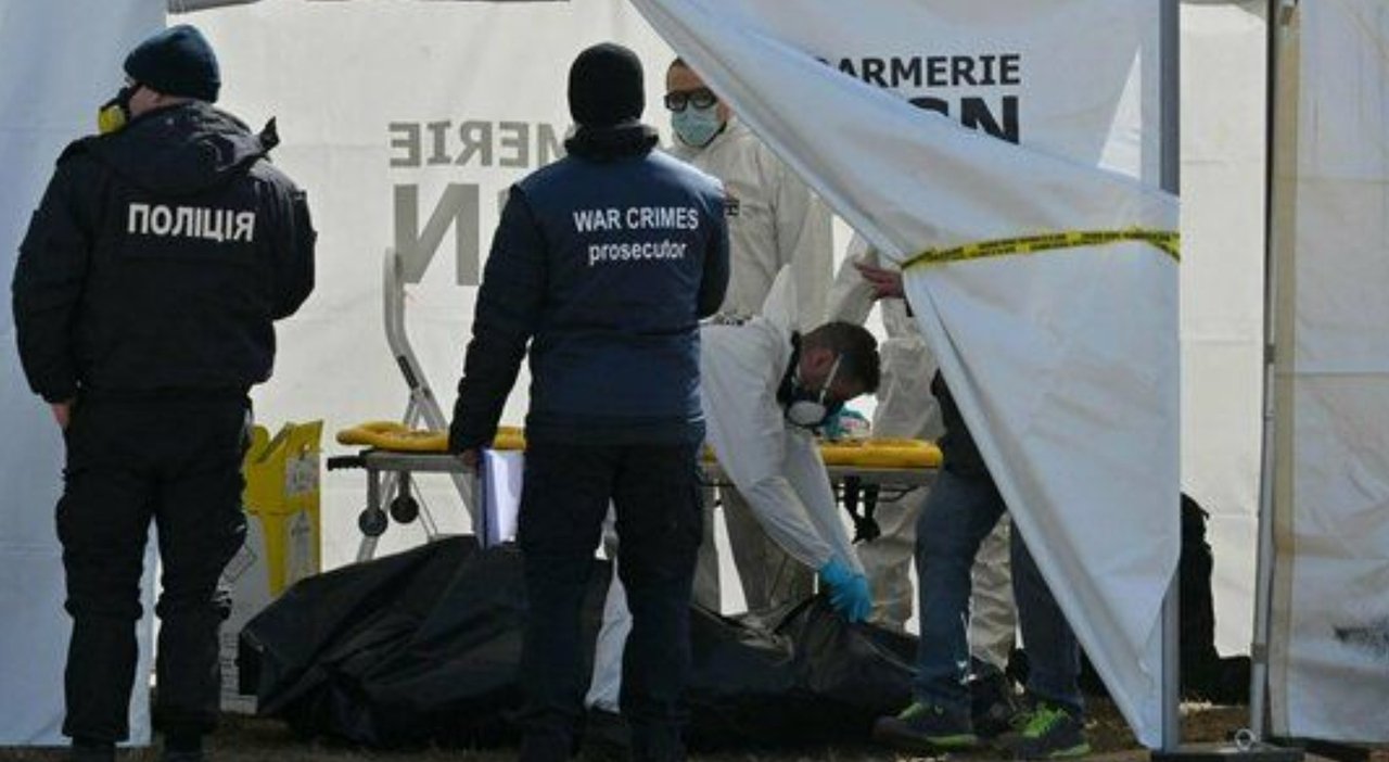 Ucraina, la polizia: "900 civili giustiziati nella regione di Kiev"
