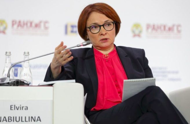 elvira-nabiullina Guerra, Nabiullina corregge il tiro: "La Russia non è a rischio default"