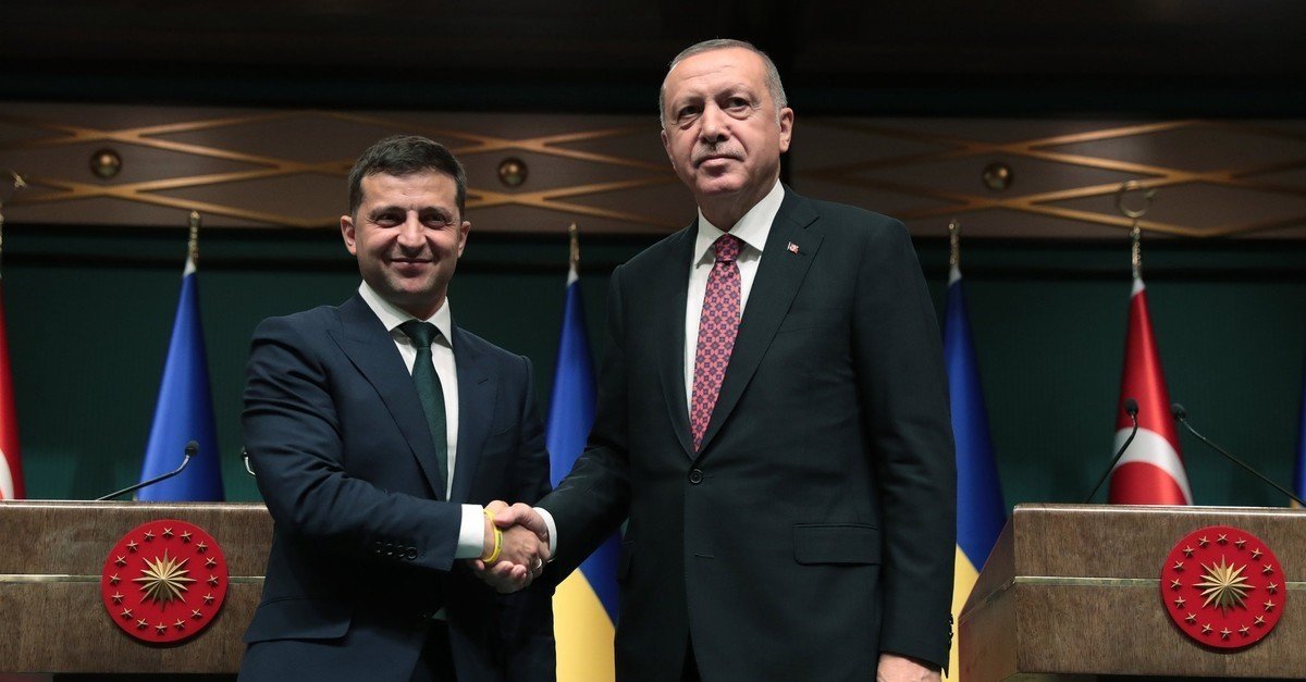 erdogan-zelensky Erdogan chiama Zelensky: "La Turchia pronta a fare ancora da mediatore tra Russia e Ucraina"