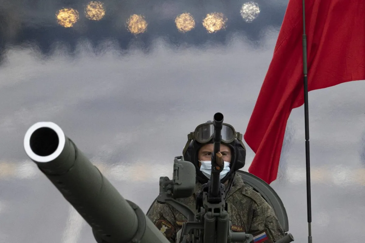 esercito-russia Il Telegraph: Paesi Ue hanno venduto armi alla Russia prima della guerra
