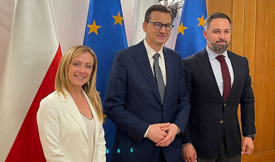 Giorgia Meloni: accetti l'invito di Cecilia Strada: una "vacanza in mare" le aprirebbe nuovi orizzonti